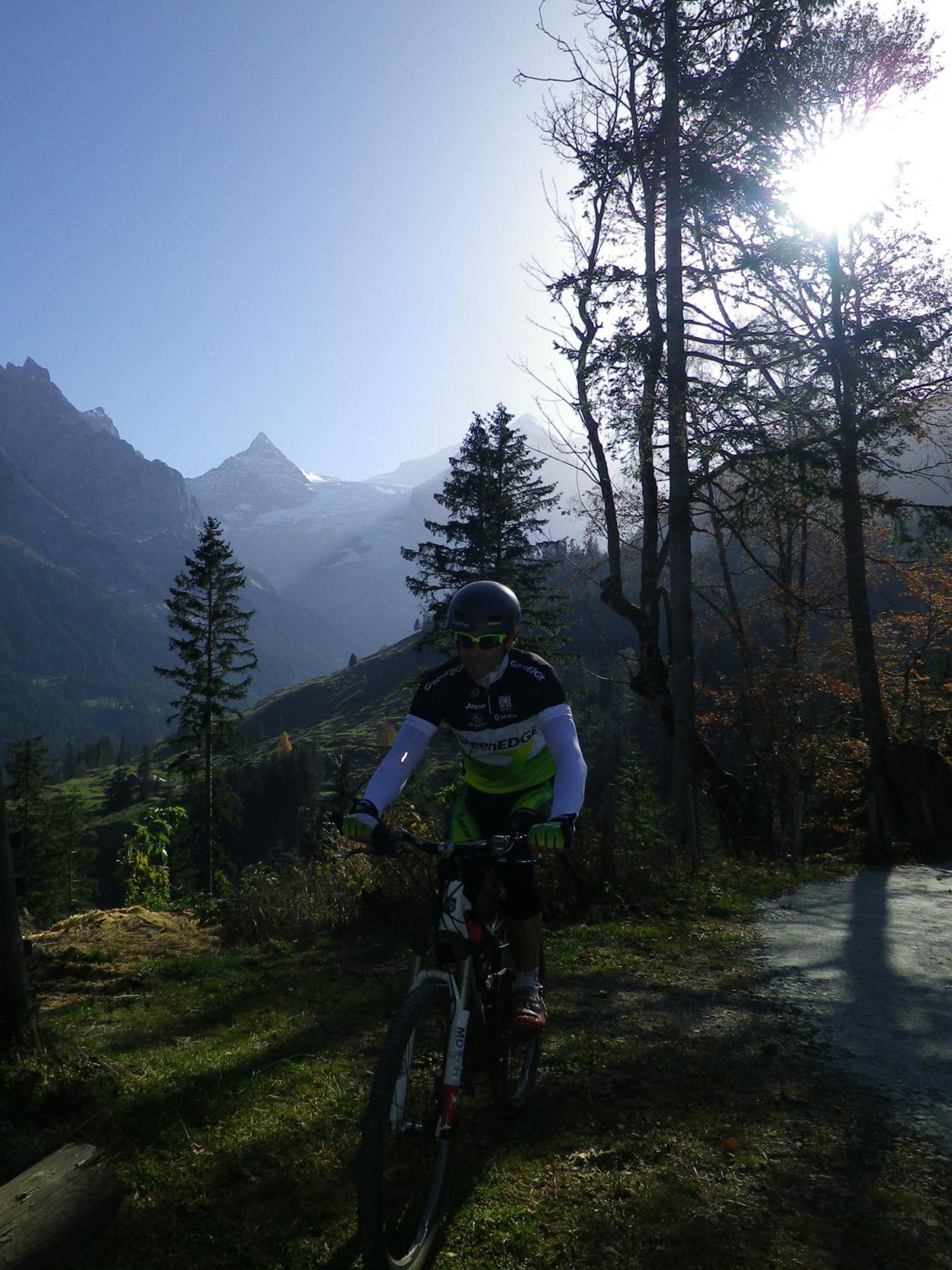 Alpenlodge Willigen Екстериор снимка